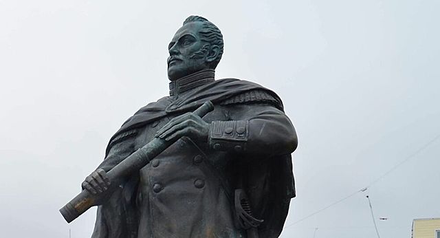 Montevideo se rinde.