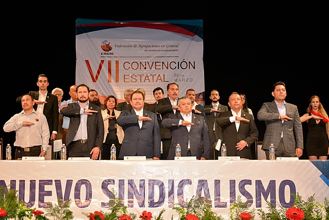 IX convención de la CROM.