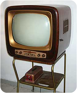 LA TELEVISIONE