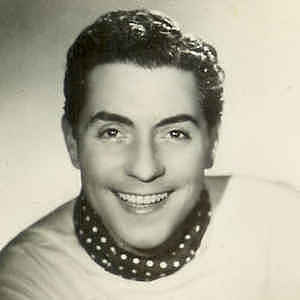 Mariage avec Jacques Pills.