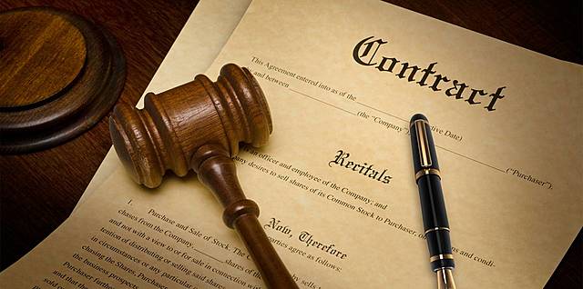 Especialista en Derecho Contractual