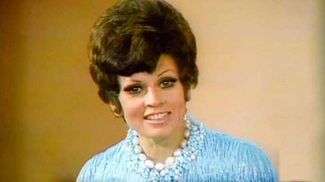 Salomé "Vivo Cantando"