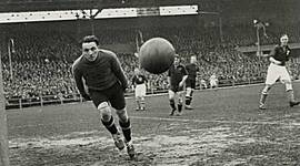 Timeline: La historia del fútbol