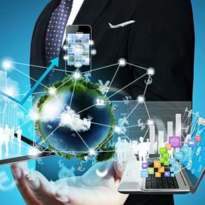 Timeline: línea de tiempo sobre la evolución de la Web 1.0 a la Web 5.0