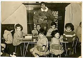 creacion de los primeros jardines infantiles