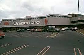 ¿Cual fue el primer centro comercial en Bogotá?