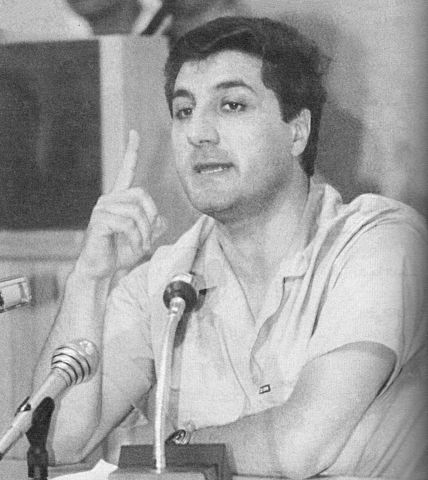 Bashir Gemayel est élu président.