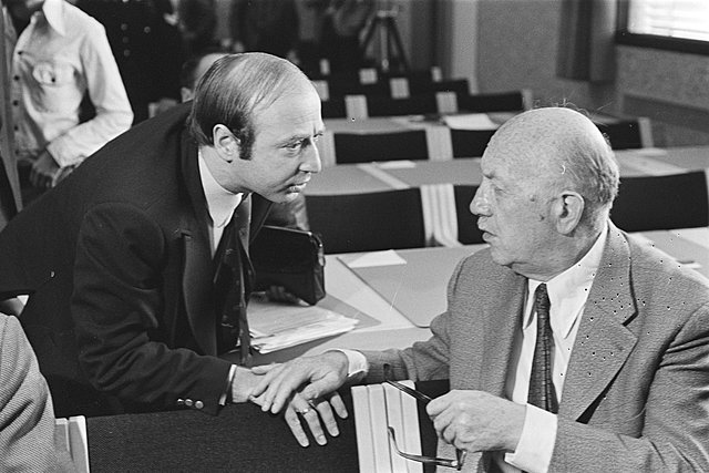 [1905] Múltiples eventos