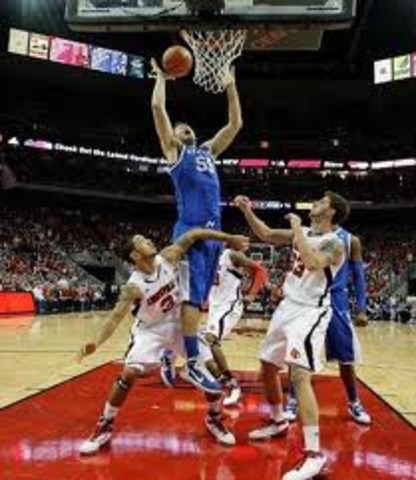 Kentucky Blows out Louisville at home