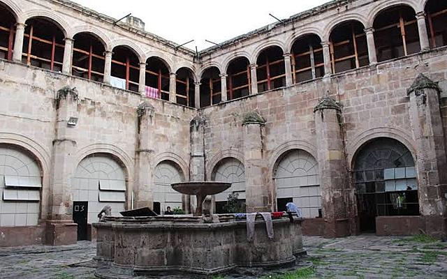 Establecimiento de Agustinos