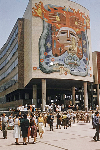 Primera cátedra de medicina por juan de la Fuente