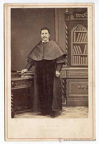 Había un catedrático.