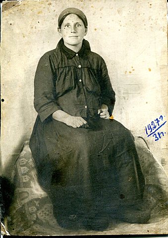 Мать героя Попова Александра Семеновна