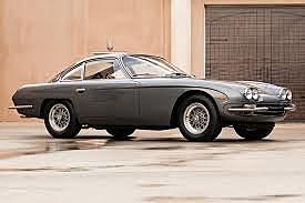 400 gt: V12 4L med 320BHP