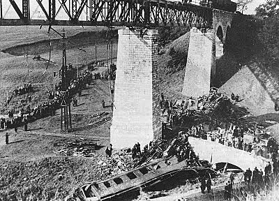 Biatorbágyi vasúti híd felrobbantása