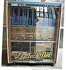 Computadoras Relevantes: VAX  (Virtual Address Extended PDP-11)