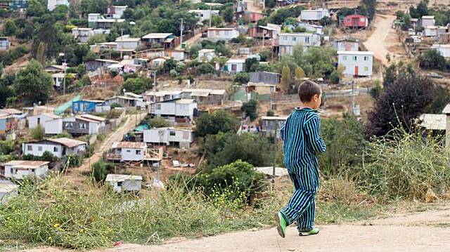 Revisión de enfoques del desarrollo desde la perspectiva de expansión de las capacidades