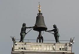 Les Jaquemarts Qui Sonnent Les Cloches