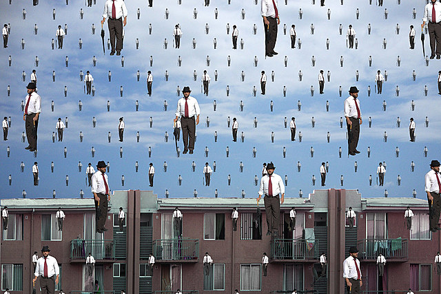 Pablo Neruda- Walking around (vanguardismo/poema)