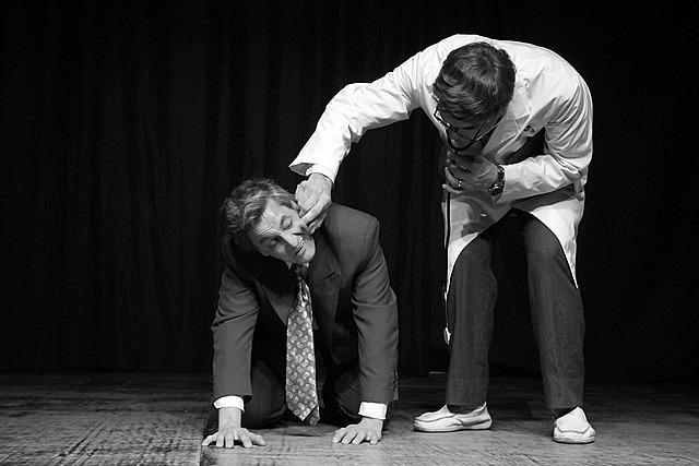 Osvaldo Dragún -El hombre que se convirtió en perro (Vanguardismo/Teatro del absurdo)