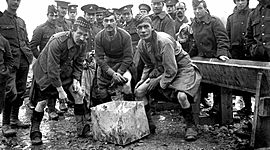 Timeline: WW1-1930s Timeline