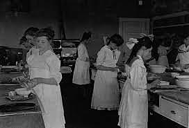 Las niñas de familia