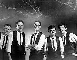 Debutan Dick y Los Relámpagos