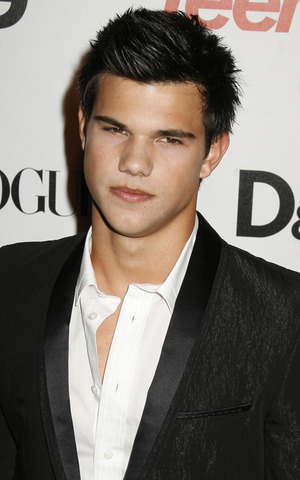 Marry Taylor Lautner