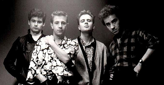 Debut de Golpes Bajos