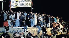 Timeline: Geschichte Deutschlands (1945-1989)