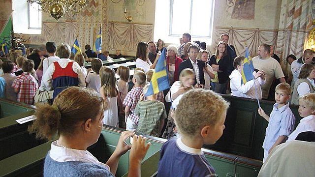 Relationen stat och kyrka ändras År 2000