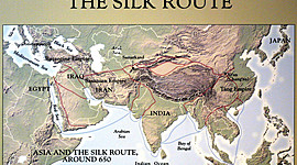 Timeline: The Periods of the Silk Roads.