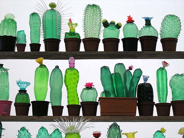 GUILLIEZ Manon - recyclage, détournement du réel / Veronika Richterova