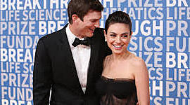 Timeline: Ashton y Mila <3
