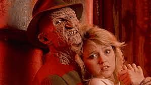 Ver una película de terror con mi papá