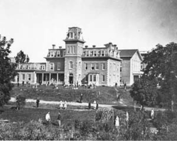 The Oneida Community was established.