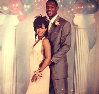 Lebron y Savannah Conocer