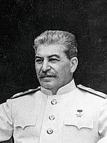 Stalin al poder