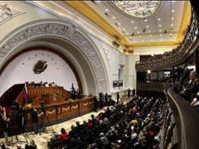 nueva constitucion redactada por la asambleas nacional