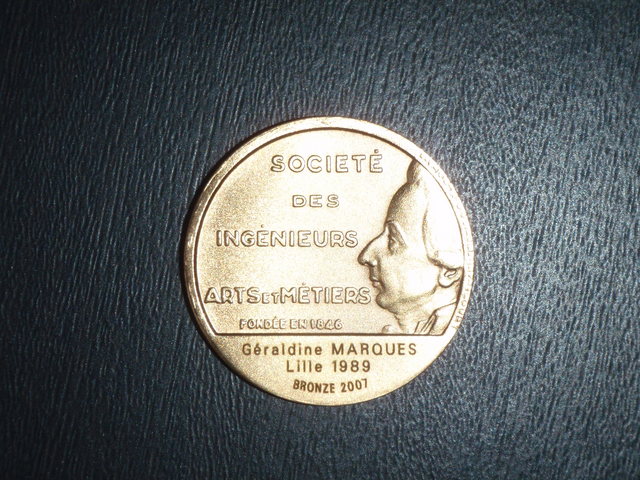 Remise de Medaille a l'Association des Ingenieurs Arts et Metiers ParisTech a Paris