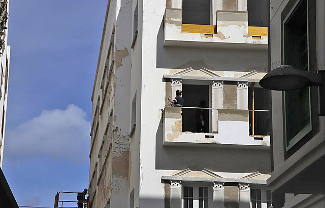 Las obras continúan en la isla y la patronal asegura que "la mayoría" cumple el decreto del estado de alarma