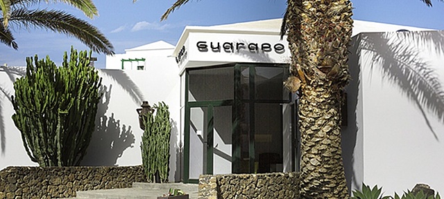 El Gobierno destina dos complejos de apartamentos de Lanzarote para trabajadores esenciales