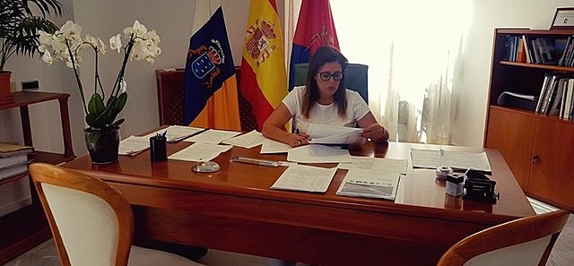 Arrecife pone un servicio 24 horas para atender las peticiones de ayudas sociales