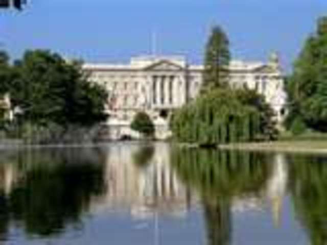 John Nash began the rebuilding of Buckingham Palace.