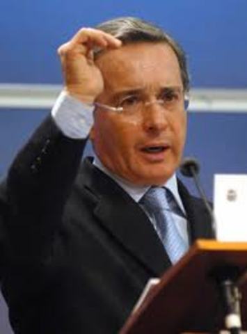 Reeleccion de Alvaro Uribe Velez