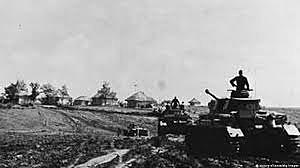 ALEMANIA INVADE LA URRS Y LA URRS SE UNE A LOS ALIADOS