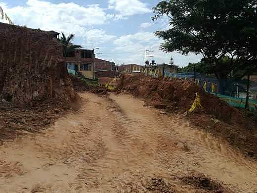 EXCAVACIÓN A MAQUINA