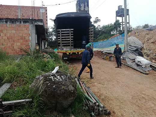 SUMINISTRO DE FORMALETA