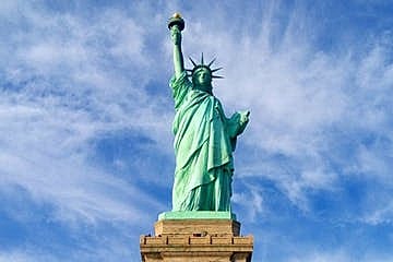 LA ESTATUA DE LA LIBERTAD