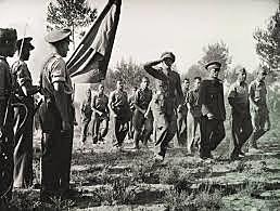 Las fuerzas republicanas derrotan a las tropas italianas en la batalla de Guadalajara.